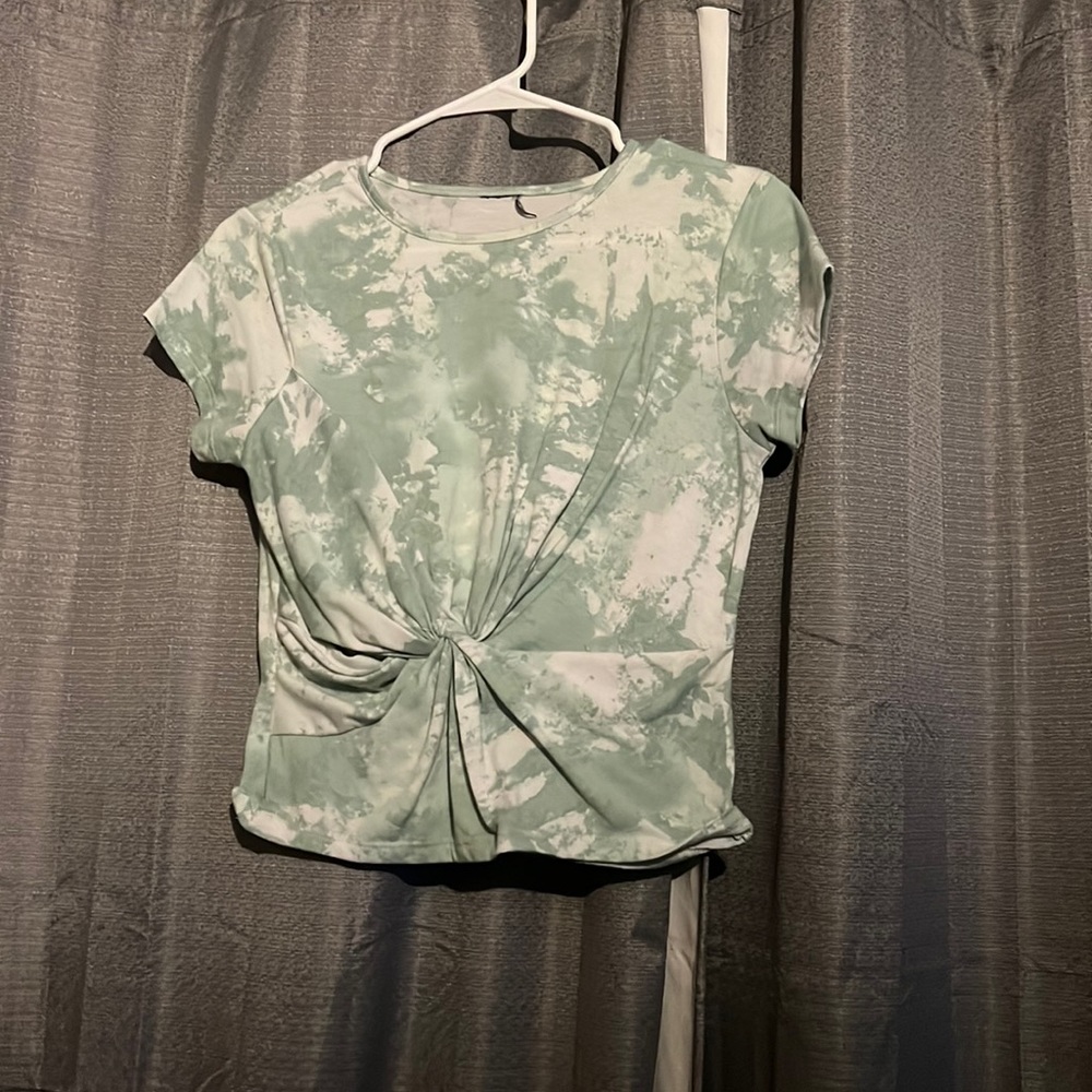 Tie-up crop top